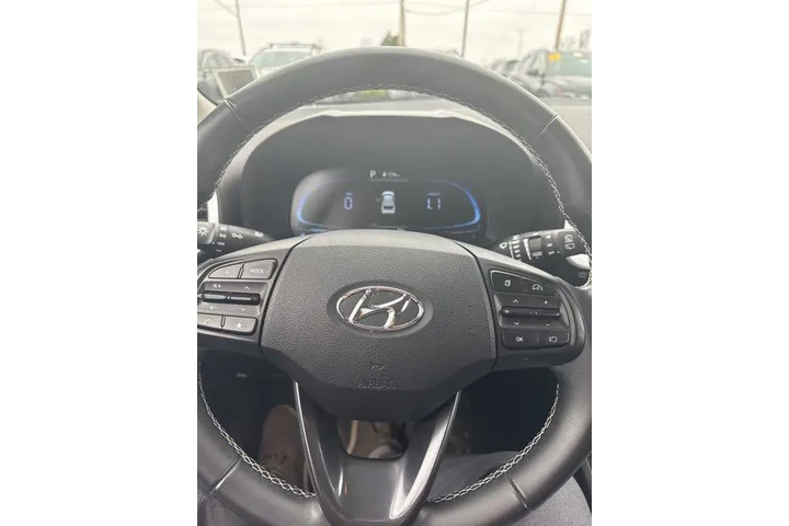 $19990 : Hyundai VENUE 2023 Limited 4 image 4