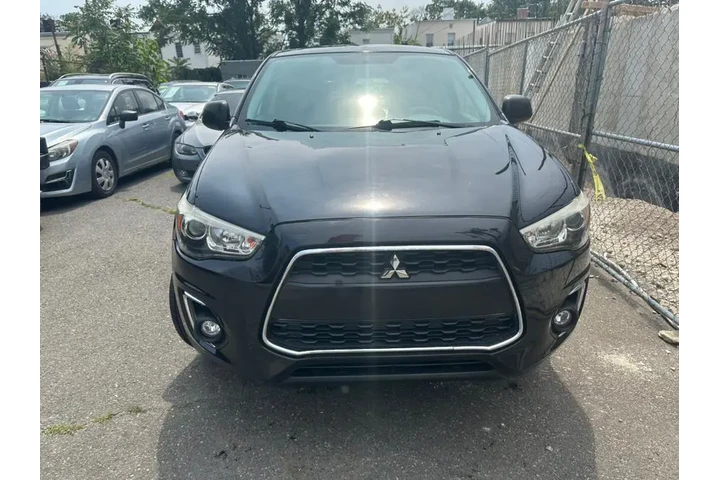 $7499 : Used 2014 Outlander Sport 2WD image 1