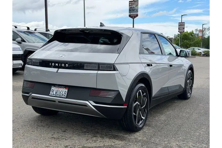 $25892 : Hyundai IONIQ 5 2024 SEL 4dr image 10