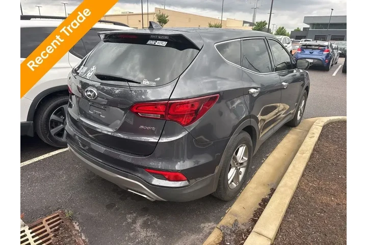 $11875 : Hyundai SANTA FE Sport 2017 image 4