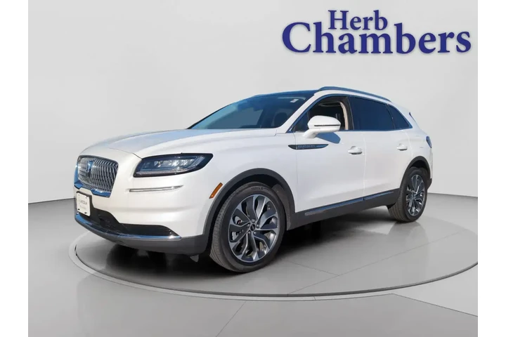 $35998 : Lincoln Nautilus 2022 AWD Re image 10