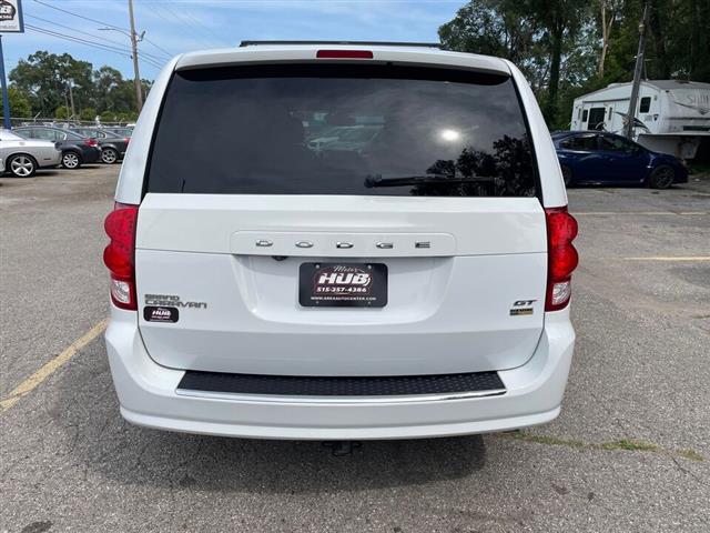 $9995 : 2018 Grand Caravan GT image 5