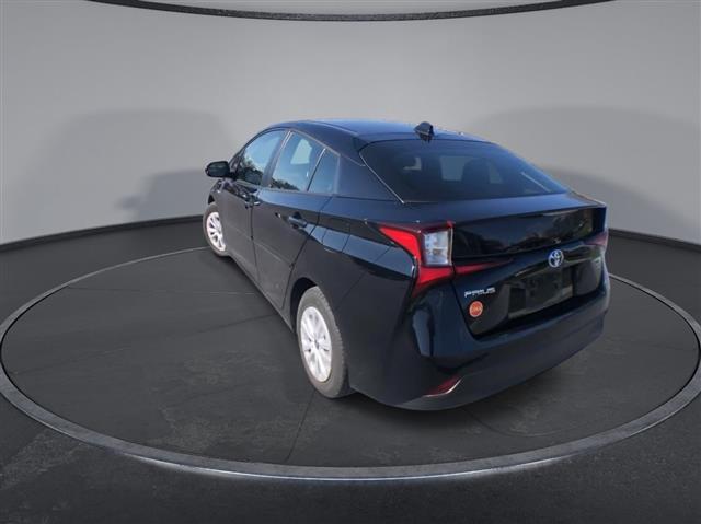 $24000 : PRE-OWNED 2022 TOYOTA PRIUS L image 7