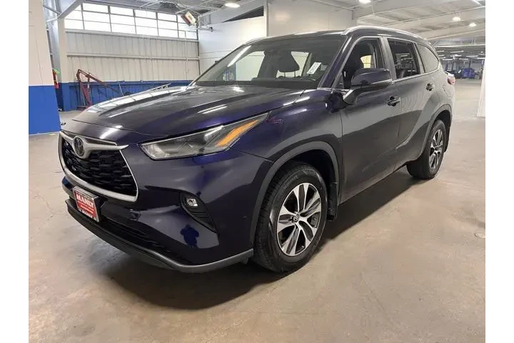 $33989 : Toyota Highlander 2023 AWD X image 7