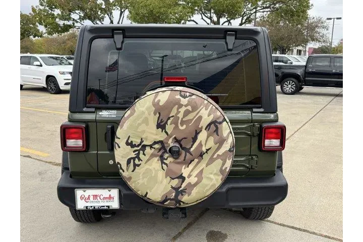 $31444 : Jeep Wrangler 2021 4x4 Sport image 8