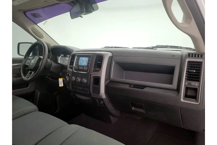 $22998 : Ram 1500 2016 4x4 Express 2d image 9