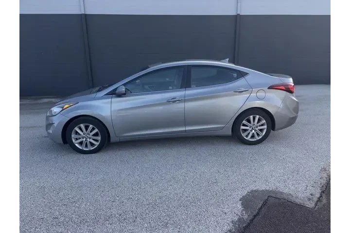 $6995 : Hyundai ELANTRA 2015 SE 4dr image 1