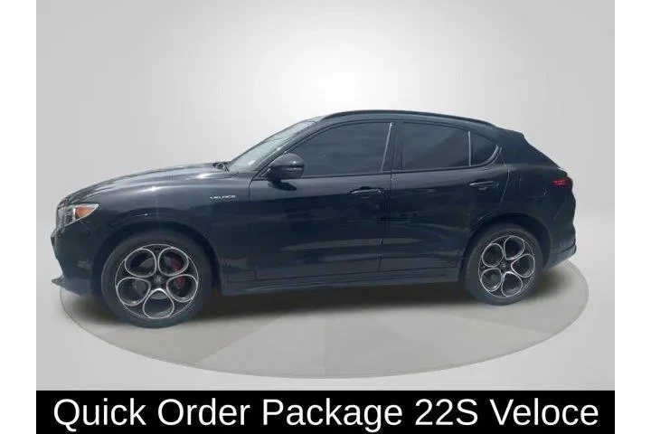 $24000 : Alfa Romeo Stelvio 2022 AWD image 4
