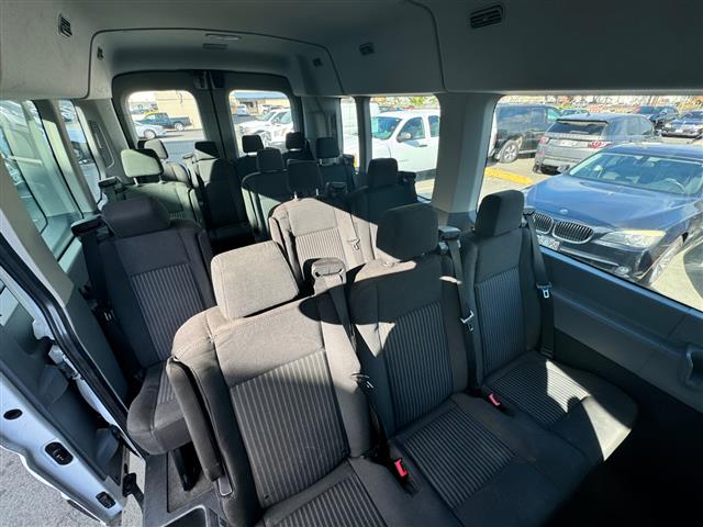 $43995 : 2019 Transit Passenger Wagon image 8