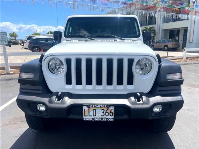 $31995 : 2019 Wrangler image 2