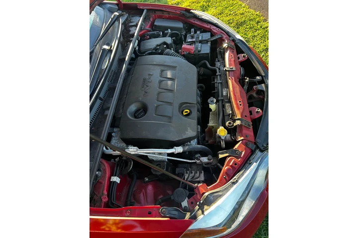 $7000 : 2016 Corolla LE Plus image 6