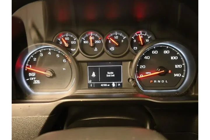 $33822 : Chevrolet Silverado 1500 202 image 10