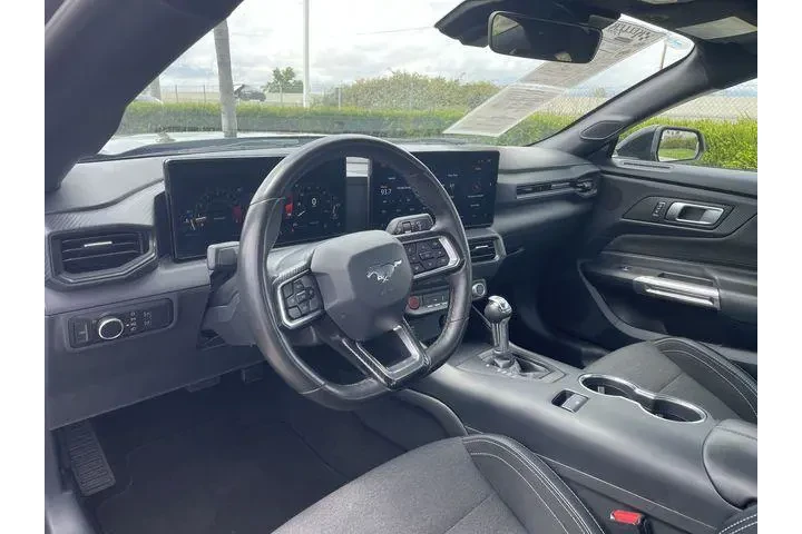 $29578 : Ford Mustang 2024 EcoBoost 2 image 10