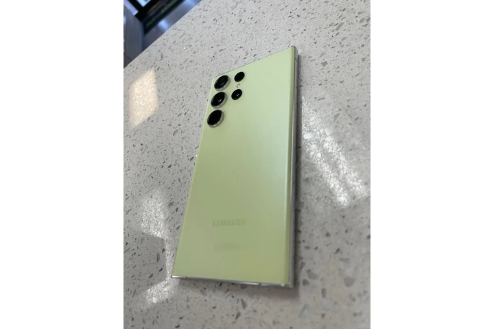 $675 : Samsung Galaxy S23 ULTRA 5G image 3