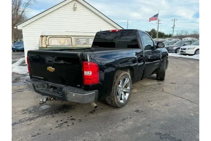 $12500 : Chevrolet Silverado 1500 201 image 2