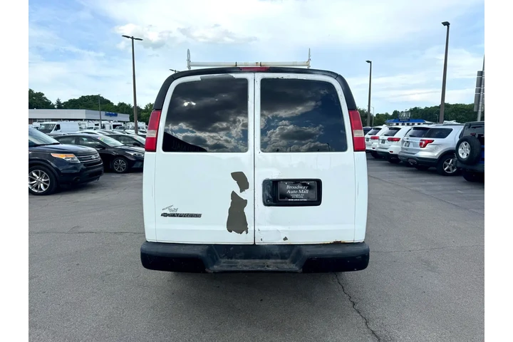 $4980 : 2009 Express Cargo Van RWD 25 image 3