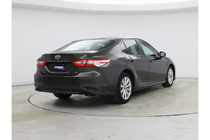 $20998 : Toyota Camry 2018 LE 4dr Sed image 8