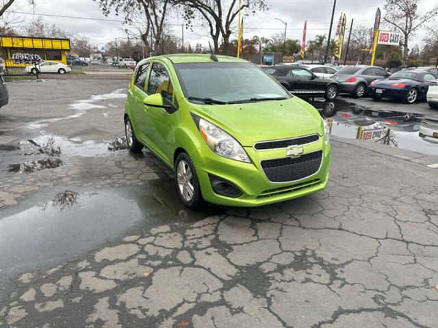 $8195 : 2015 Spark LS Manual image 6