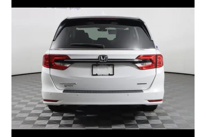 $38575 : Honda Odyssey 2023 Touring 4 image 6