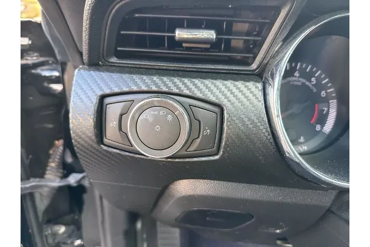 $15000 : Ford Mustang 2017 V6 2dr Fas image 8