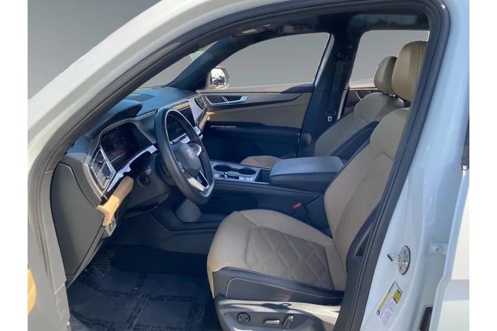 $30545 : Volkswagen Atlas Cross Sport image 9