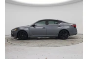 $16998 : Nissan Altima 2021 2.5 SR 4d thumbnail