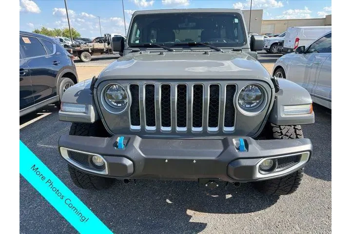 $32700 : Jeep Wrangler Unlimited 2022 image 2