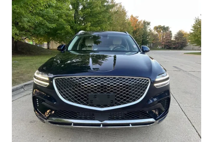 $1 : 2023 Genesis GV70 2.5T Standa image 10