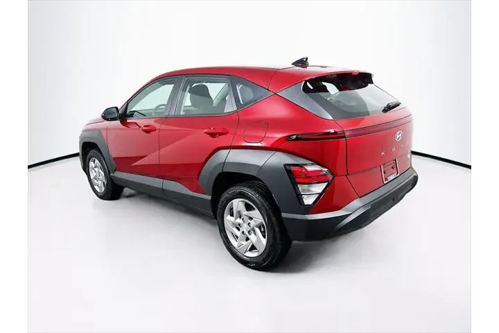$23990 : Hyundai KONA 2025 AWD SE 4dr image 6