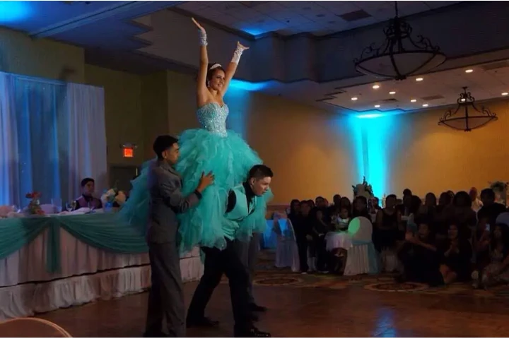 Maestra de Val’s image 5