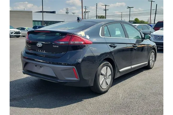 $20277 : Hyundai IONIQ Hybrid 2022 SE image 6