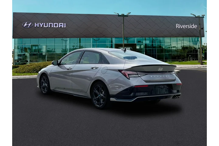 $23991 : Hyundai ELANTRA 2024 N Line image 5
