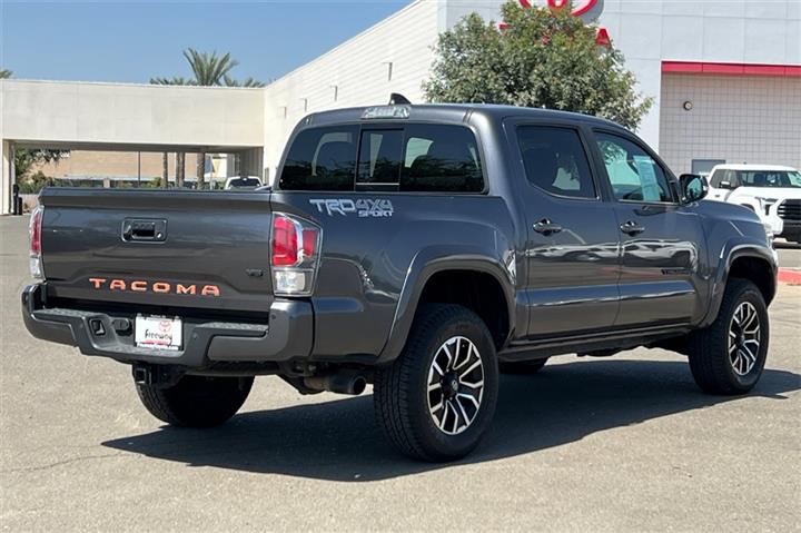 $38940 : Tacoma TRD Sport image 5