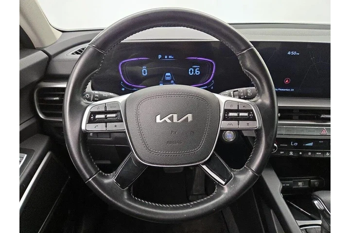 $30998 : Kia Telluride 2023 LX 4dr SU image 10