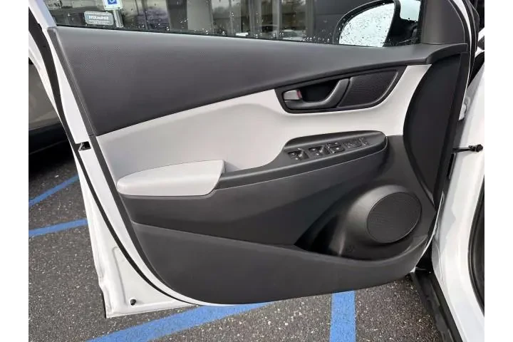 $19999 : Hyundai KONA 2023 AWD SEL 4d image 8