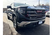 $45995 : 2025 GMC Sierra 1500 4WD Crew thumbnail