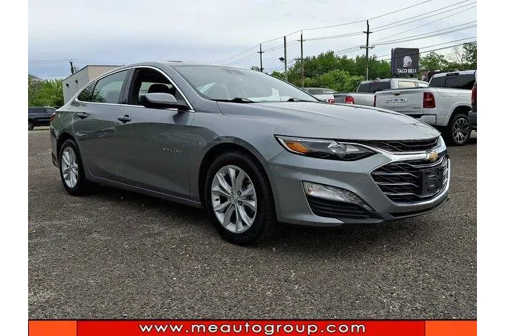 $19485 : Chevrolet Malibu 2024 LT 4dr image 3