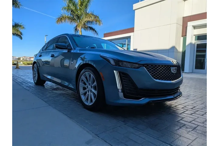 $33977 : Cadillac CT5 2024 Luxury 4dr image 2