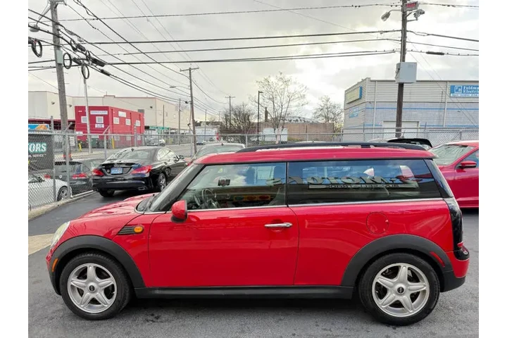 $3899 : 2010 MINI Cooper Clubman image 7