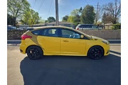 $17995 : Ford Focus 2018 ST 4dr Hatch thumbnail