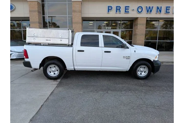 $20680 : Ram 1500 Classic 2021 4x2 Tr image 3