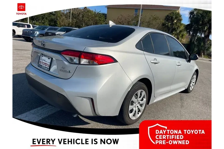 $23000 : Toyota Corolla Hybrid 2024 L image 10
