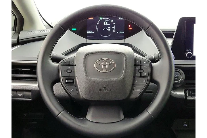 $26998 : Toyota Prius 2024 LE 4dr Hat image 10