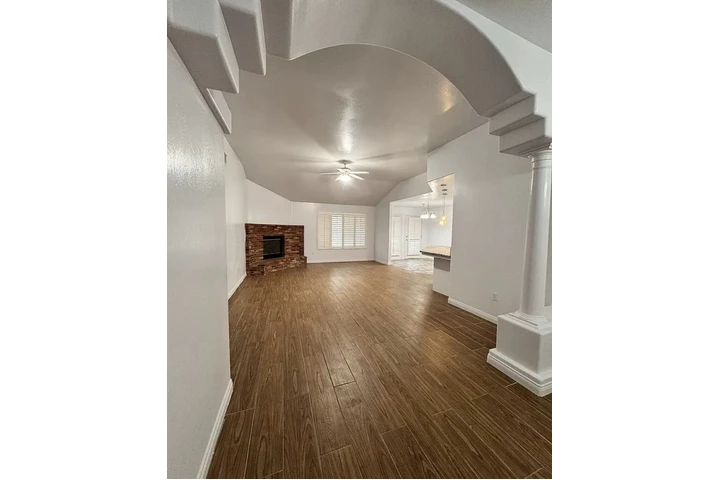 $1050 : Newly steel microwave home image 3