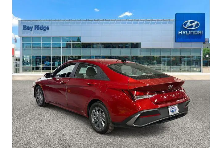 $20999 : Hyundai ELANTRA 2024 SEL 4dr image 5