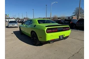 $15980 : 2019 Challenger SXT RWD thumbnail