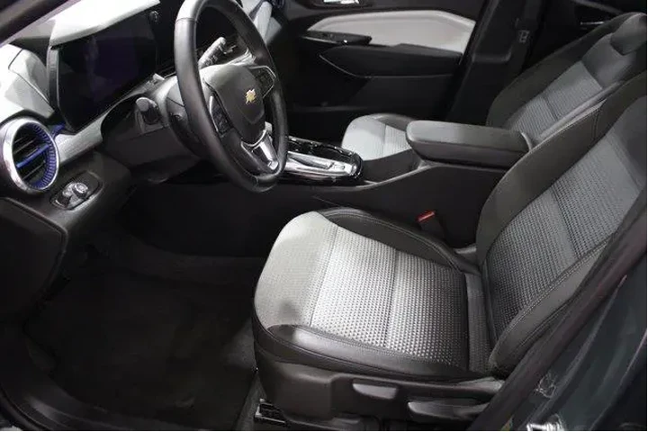 $24931 : Chevrolet Trax 2025 LT 4dr C image 5