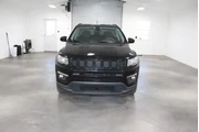 $12118 : Jeep Compass 2018 4x4 Altitu thumbnail