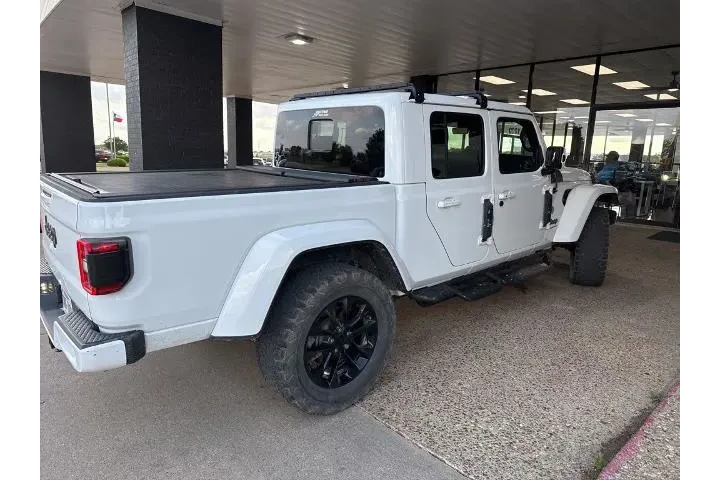 $32567 : Jeep Gladiator 2021 4x4 High image 6