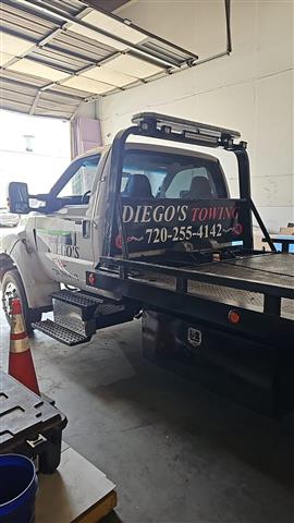 Diego's Towing image 2